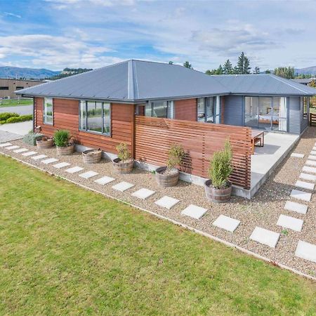 Holiday In A Paradise Wanaka Bagian luar foto